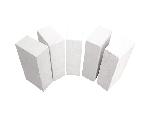 Mullite bricks for cement kiln