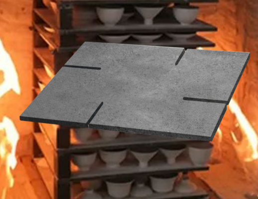 Silicon carbide plate